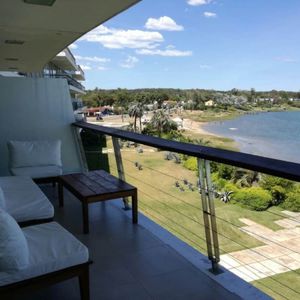 (bpv-bpv-9509)  Apartamento En Alquiler 4 Dormitorios