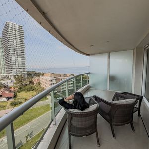 (bpv-bpv-9969)  2 Dormitorios | Playa Mansa - Punta Del Este