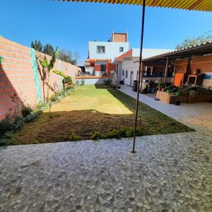 Casa En Venta Con 5 Departamentos