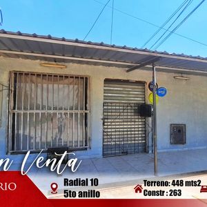 Casa En Venta Con Tienda Para Negocio, Zona Este Radial 10 Y 5to Anillo 
