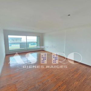 Apartamento Primera Línea Tres Dormitorio Más Servicio