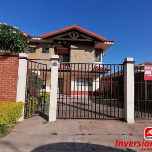 Bonita Casa En Venta  Urbanización Las Palmitas.