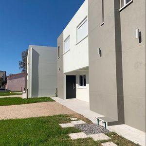 Venta : Ultima Casa De  185.000!!!  3 Dormitorios 2 Baños