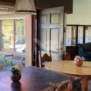 Casa En Carrasco Sur . Con Casa Independiente Al Fondo