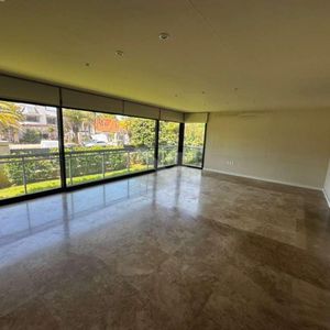 Venta Apartamento Carrasco Sur 3 Dormitorios Y Servicio. Jardin. Garage