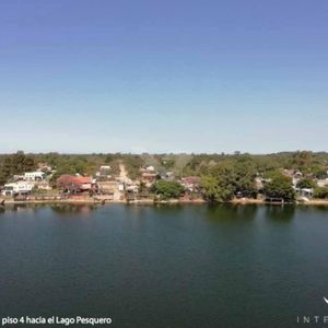 Venta Apartamento  Carrasco Este. Lago De 3 Dormitorios. Amenities