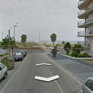 Terreno En Punta Carretas Esquina Rambla