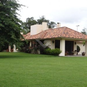 Venta Casa Punta Del Este Jardines Del Golf 4 Dormitorios