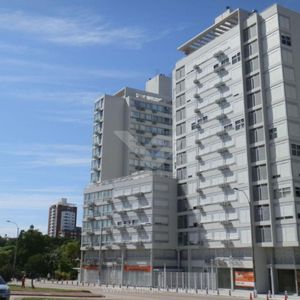 Venta Aoartamento Malvín 3 Dormitorios Con Garaje Con Renta