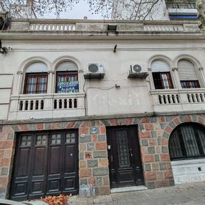Alquiler De  Casa Con Destino Comercial En Parque Rodó