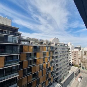 Apartamento De Dos Dormitorios En Cordon Sur