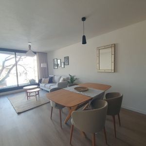 -hermoso Apartamento Con Balco, Patio Y Garage N En El Centro.