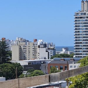 Penthouse De 2 Dormitorios Al Frente En Buceo