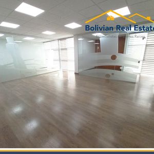 Calacoto, A Pasos De La Calle 21 - Oficina En Anticrético 