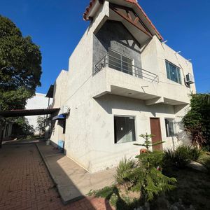 Casa En Anticretico Av. Alemania