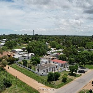 Venta Casa De 4 Dormitorios  ,  Delta Del Tigre, Financia