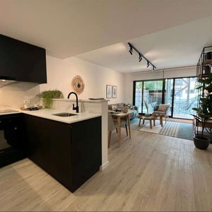 Venta A Estrenar Sky Punta Carretas, Apartamento 2 Dormitorios, 2 Baños, Garaje Doble