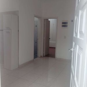 Alquiler!!! En Maroñas Apartamento 1 Dormitorio, Patio Exclusivo