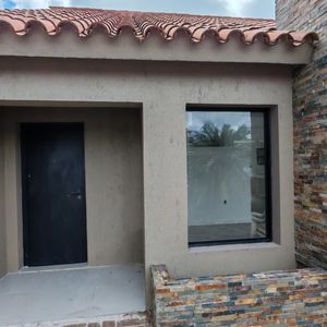 Casa En Venta C/ Cochera En Lagomar