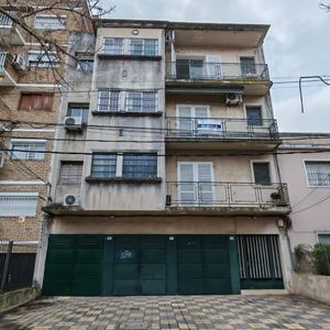 Apartamento En Alquiler C/ Cochera En Malvin