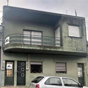Venta Apartamento/casa 4 Dormitorios 2 Baños Paso Molino