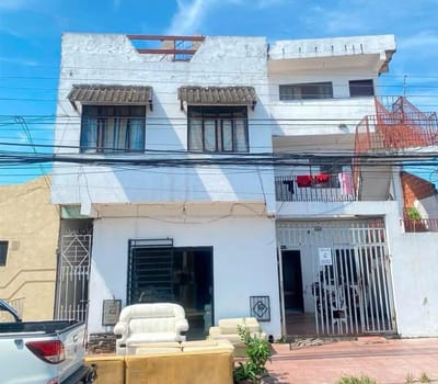 Casa Comercial De 3 Plantas En Venta 