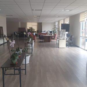 Oficina En Alquiler En Calacoto En Edificio Corporativo