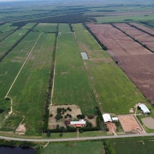 Propiedad Agricola Ganadera Santa Cruz 