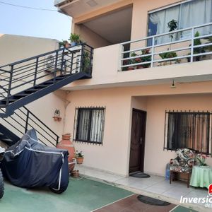 Amplia Casa En Venta De 2 Plantas Zona Guaracachi