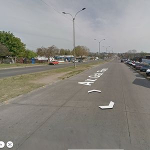 Venta Local Comercial Tipo Galpón Sobre General Flores