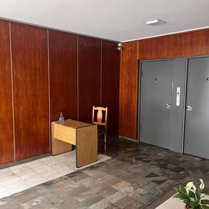 Apartamento Exclusivo En 18 De Julio: 2 Dormitorios, Garaje Y Ubicación Privilegiada.