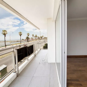 Venta Apartamento Punta Carretas 3 Dormitorios - Frente Al Mar! 2 Garajes