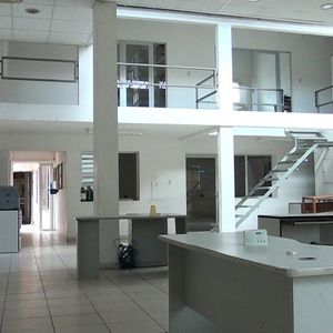 Casa Para Empresa En Excelente Ubicacion Cruceña