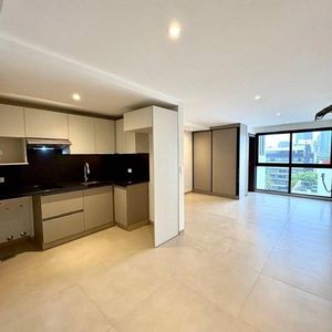 Exclusivo Monoambiente En Venta Zona Equipetrol 