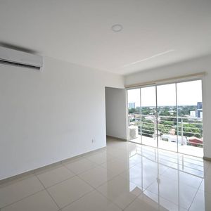 Departamento Amplio En Alquiler, Condominio Jazmine