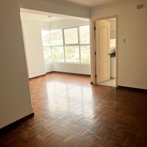 Departamento En Alquiler Alto Obrajes