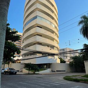 Equipetrol Edificio Roca Departamento En Alquiler