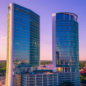 Oficina Exclusiva, M40. Edificio Empresarial