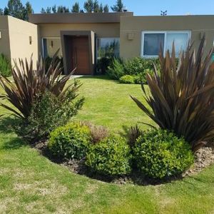 Casa En Alquiler De 4 Dormitorios C/ Cochera En Colinas De Carrasco