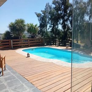 Casa En Venta C/ Cochera En Villa Aeroparque