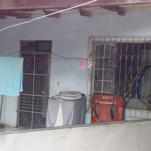 Vendo De Ocacion Casa Bien Ubicada En La Av. Che Guevara