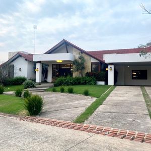 Casa De Lujo En Venta Urubó, Colinas Sector II 