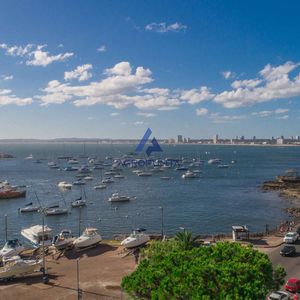 Apartamento En Peninsula, 5 Dormitorios *