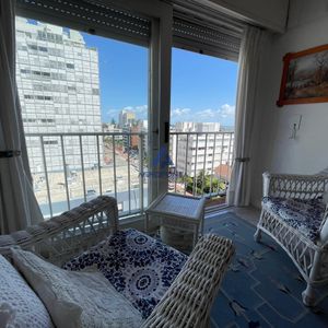 Apartamento En Peninsula, 1 Dormitorios *