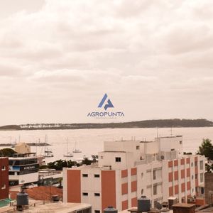 Apartamento En Peninsula, 2 Dormitorios *
