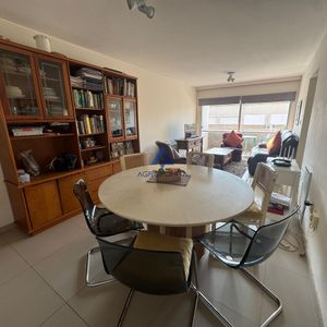 Apartamento En Peninsula, 3 Dormitorios *