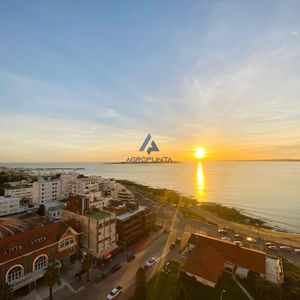 Apartamento En Venta Punta Del Este 3 Dormitorios Primera Línea Mansa