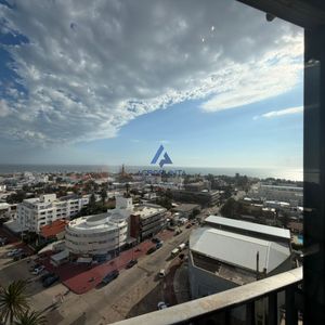 Apartamento En Venta De 2 Dormitorios En Punta Del Este , Península