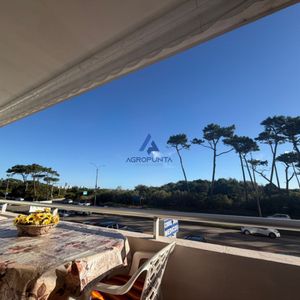 Apartamento En Venta De 1 Dormitorio En Punta Del Este , Playa Mansa