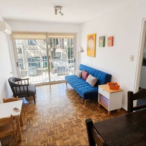 Alquiler De Apartamento De 1 Dormitorio En Pocitos, Al Frente,  Sin Muebles.